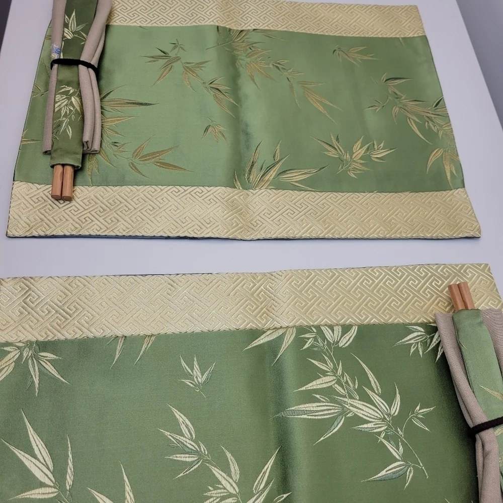 bamboo leaves silk placemat set
